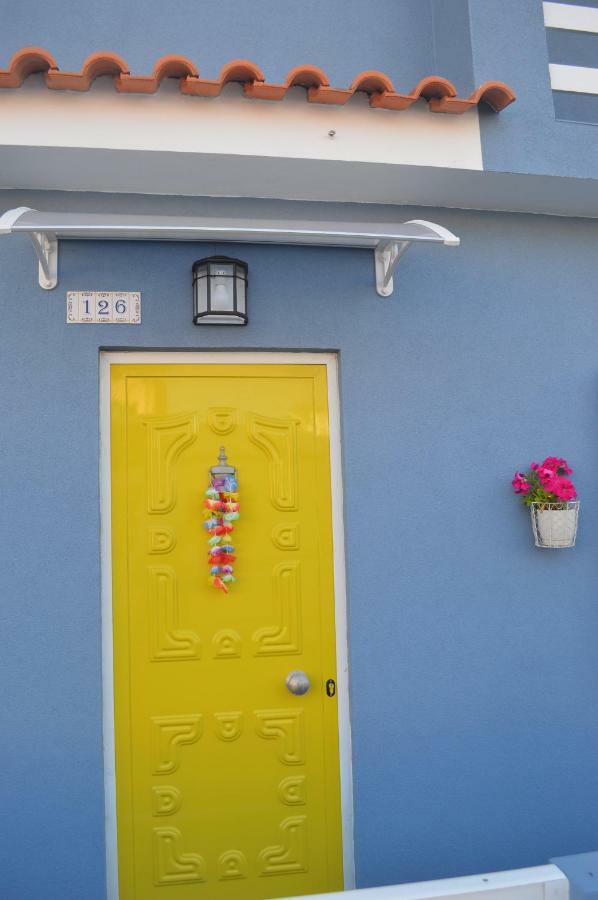 Yellow Door Gafanha da Encarnacao Esterno foto